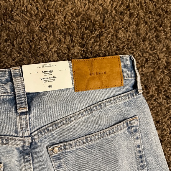 NWT H&M Light-wash Straight Leg Jeans - Picture 10 of 10